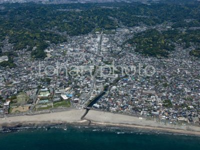 鎌倉海岸より鎌倉市街地-(2023,05)