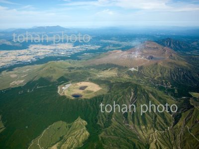 阿蘇草千里ヶ浜,阿蘇山,高岳,根子岳より久住連山-熊本