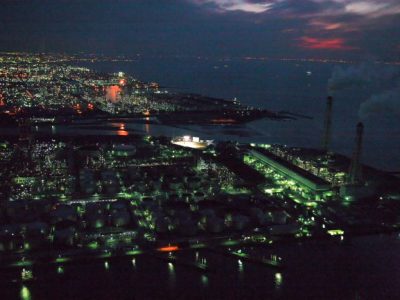 夜の京葉コンビナート(千葉県市原市)