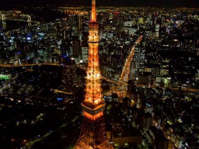 夜の東京タワー(東京都港区)