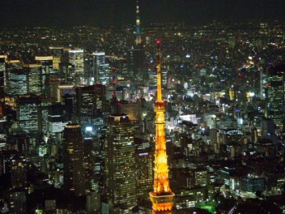 夜の東京タワー(東京都港区)