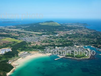 福江島(浜町の海岸より鬼岳、五島福江空港)-長崎